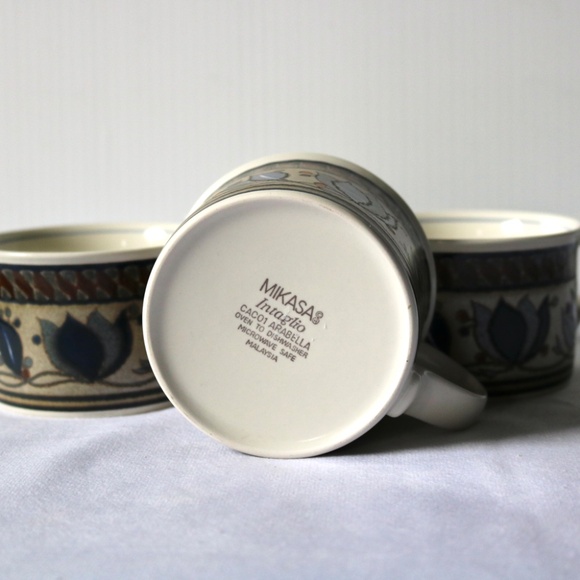 MIKASA Set of 4 Intaglio Arabella Coffee Tea Mugs Brown Blue Flower Ceramic - Picture 3 of 8